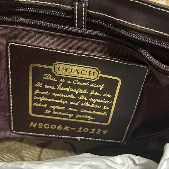 Coach Handbag - Picture 7 of 7